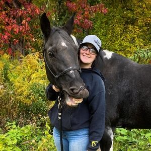 Meet your Posher, Zoeya